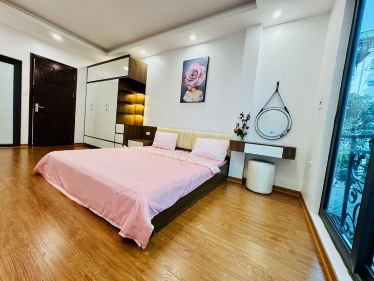 ĐỘI CẤN 10M RA PHỐ-NỞ HẬU-DT 35M x 4 TẦNG,MẶT TIỀN 4,5M GIÁ 7 TỶ 8