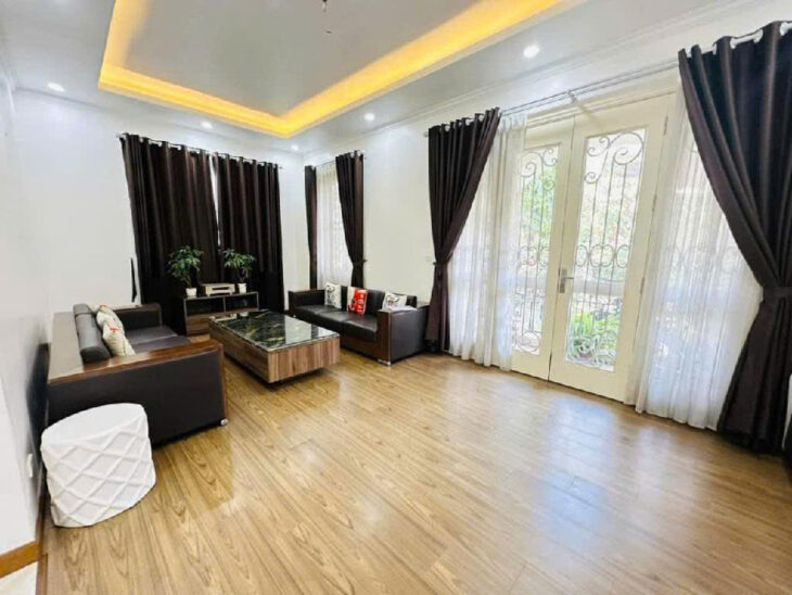 Ở VIP- BT Lideco 245m2 – 5T, 2 mặt đường, NT đẹp, V.hè KD, giá 39,2 tỷ