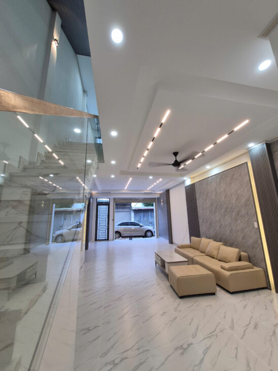 NHÀ MẶT TIỀN NAYDER TRUNG TÂM BMT ĐĂK LĂK THÔNG TỨ HƯỚNG AMAJHAO ĐINH NÚP 4 TỶ 5 “có nội thất cơ