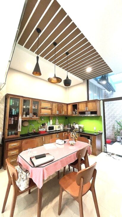 Nhỉnh 6 Tỷ TL!, 78M² 3 Tầng, CHỈ 2 CĂN RA HẺM XE HƠI TRÁNH! Lê Đức Thọ Gò Vấp!