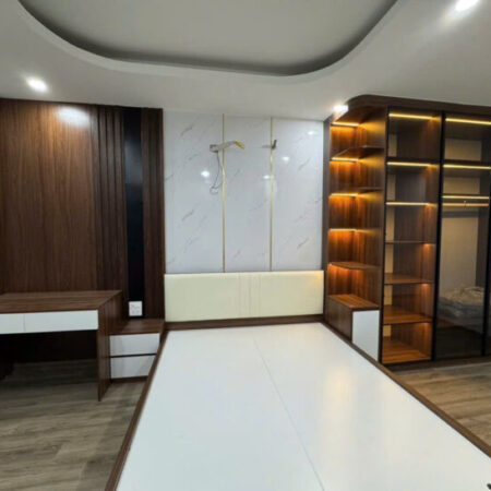 NHÀ MỚI – 6 T-THANG MÁY – 20 m OTO TRÁNH TT CẦU GIẤY PHỐ VIP Nguyễn Khánh Toàn 37 m, 6 T, mt 3.6