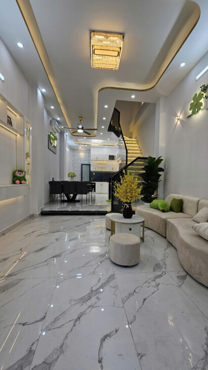 MẶT TIỀN XE HƠI NGANG 4 DÀI 12.5 4 TẤM CÓ 100 TRIỆU