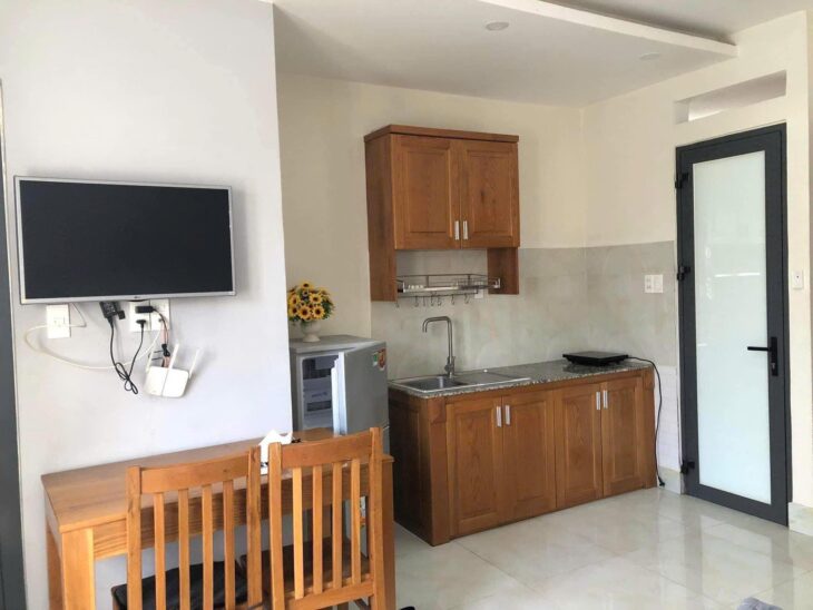 Cho thuê phòng full nôi thất , thoáng mát sạch sẽ Nguyễn Thiện Thuật, P.2, Quận 3