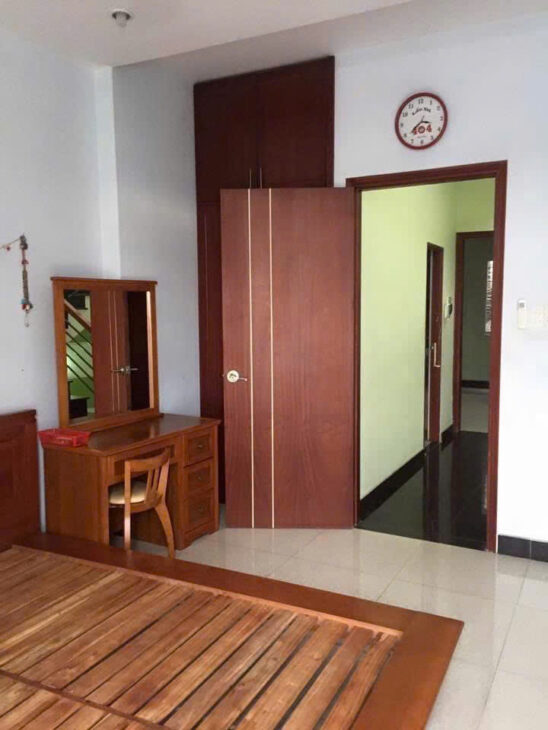 Nhà ngay HXH Nguyễn Hữu Dật, diện tích lớn full nội thất