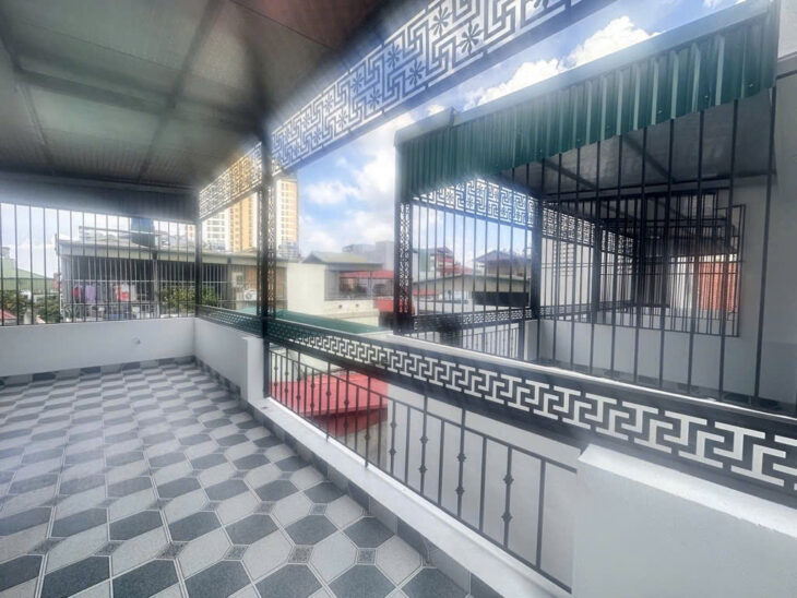 NHÀ MỚI LẠC LONG QUÂN, NGÕ THOÁNG-THÔNG, 5 TẦNG NHÀ MỚI Ở LUÔN GIÁ NHỈNH 8 TỶ