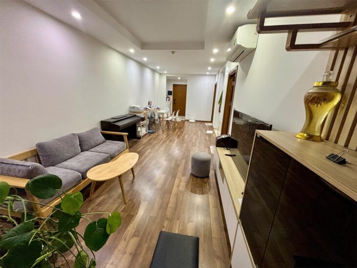 Duy nhất 1 căn giá 6 tỷ 1 GoldMark city liên hệ em để xem nhà 0368314111.