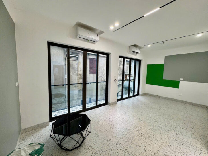 NHÀ MỚI LÔ GÓC – 7 T – THANG MÁY – DÒNG TIỀN – Xuân Đỉnh 40 m, 6.5 tầng, mt 6.2m, giá 12 Tỷ