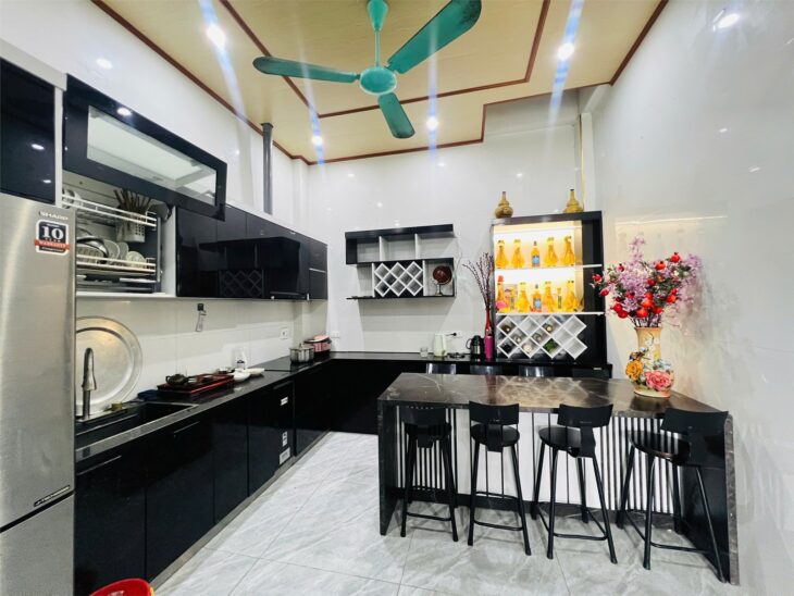 HIẾM : 5T – 48M PHÂN LÔ – OTO VÀO – ĐƯỜNG 2 OTO TRÁNH