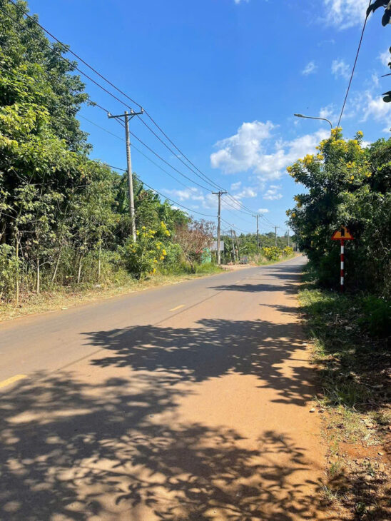 1,500m2 Full hồng, Giáp hồ cầu mới tuyệt đẹp, nghỉ dưỡng tuyệt vời, gần sân bay Long Thành