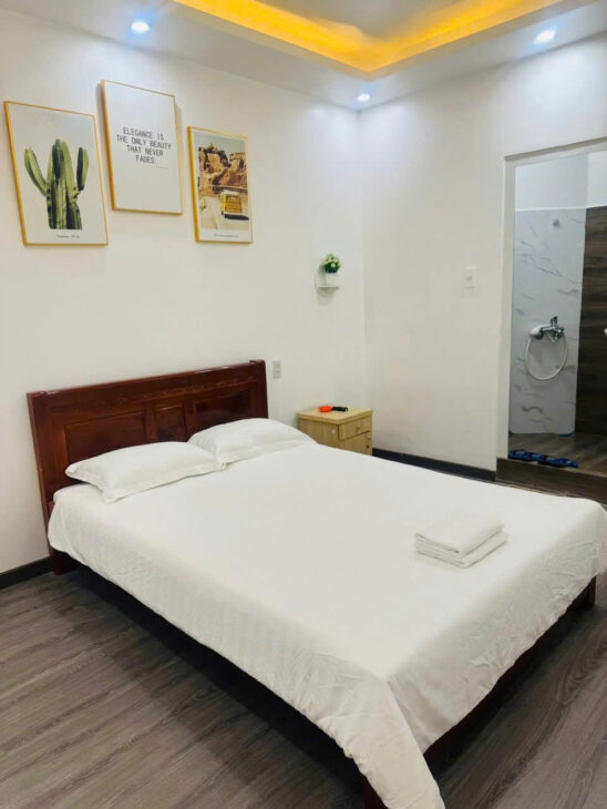CHO THUÊ KHÁCH SẠN ĐƯỜNG LÊ QUÝ ĐÔN PHƯỜNG 5 ĐÀ LẠT, 13PN FULL NỘI THẤT