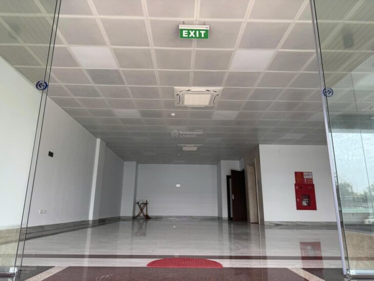 Chính chủ cho thuê làm văn phòng, cho thuê 4 tầng, 130m2/tầng