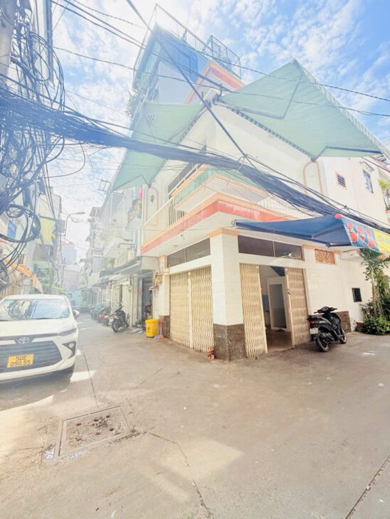 Mặt tiền kinh doanh xe hơi đường số giao Khánh Hội Tân Vĩnh Trung tâm Q 4 Ngang 6 dài 4.5 CÓ 6