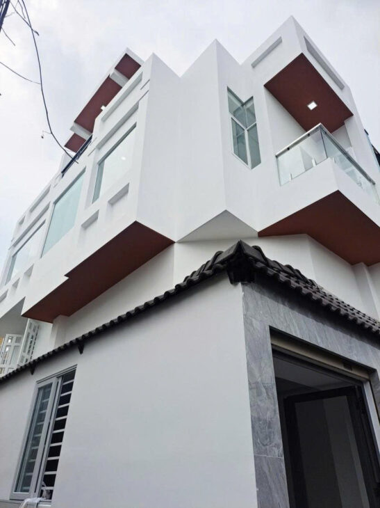 BẤT NGỜ CHỈ VỚI 4.88 TỶ – SỞ HỮU NGAY NHÀ GÓC THOÁNG 4 TẦNG TẠI TÂN TẠO, BÌNH TÂN, TPHCM