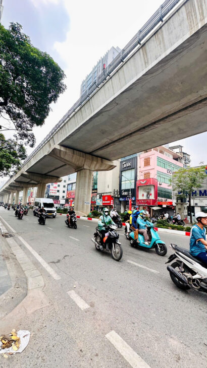 BÁN ĐẤT CẦU GIẤY – DƯƠNG QUẢNG HÀM – 110M MẶT TIỀN 6M NỞ HẬU 30M RA Ô TÔ TRÁNH – GIÁ ĐẦU TƯ