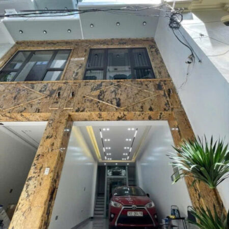 Bán nhà Nguyễn Văn Cừ 38m 6 tầng thang máy gara ô tô hơn 13 tỷ