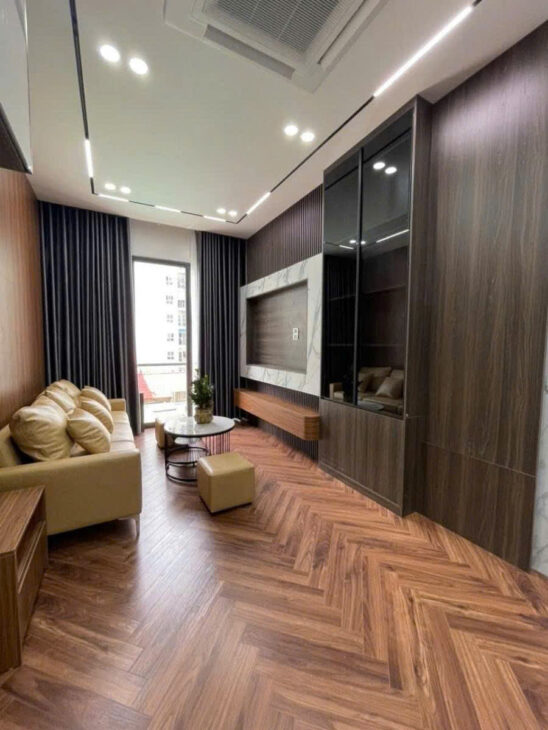 Bán nhà Nguyễn Văn Cừ 38m 6 tầng thang máy gara ô tô hơn 13 tỷ