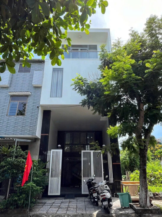 Chào bán nhà 3 tầng rưỡi tại Khu biển Hòa Minh, phường Hòa Minh, quận Liên Chiểu, TP. Đà Nẵng.
