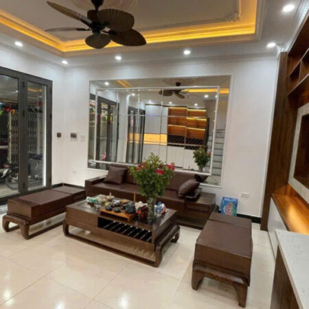 SIÊU PHẨM TÂY HỒ MỚI ĐẸP Ở NGAY FULL NỘI THẤT RẤT HIẾM , CÁCH PHỐ 30M NGÕ THÔNG – TRÍCH SÀI – VÕNG