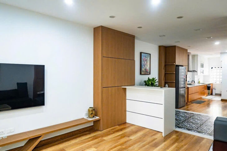 Bán tòa nhà mặt phố Cát Linh, Đống Đa DT 60m2, 5 tầng, thoáng 2 mặt, kinh doanh tốt, vị trí tuyệt