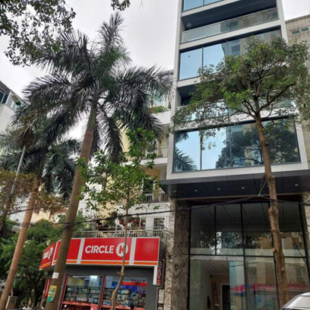 Bán nhà phân lô Lạc Long Quân – Tây Hồ DT 95m2 – MT 5m, 2 ô tô tránh, thang máy, KD tuyệt vời, gần