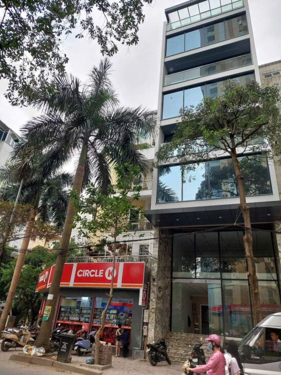 Bán nhà phân lô Lạc Long Quân – Tây Hồ DT 95m2 – MT 5m, 2 ô tô tránh, thang máy, KD tuyệt vời, gần