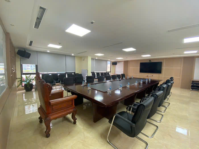 Bán nhà phân lô Lạc Long Quân – Tây Hồ DT 95m2 – MT 5m, 2 ô tô tránh, thang máy, KD tuyệt vời, gần