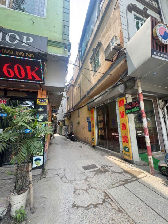 Nhà mặt ngõ Vũ Tông Phan