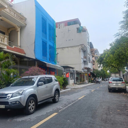 Hiếm, Vỉa hè KD, ô tô tránh, 2 thoáng, Phú Thượng 92.5m2 Đất, giá 25,5 tỷ