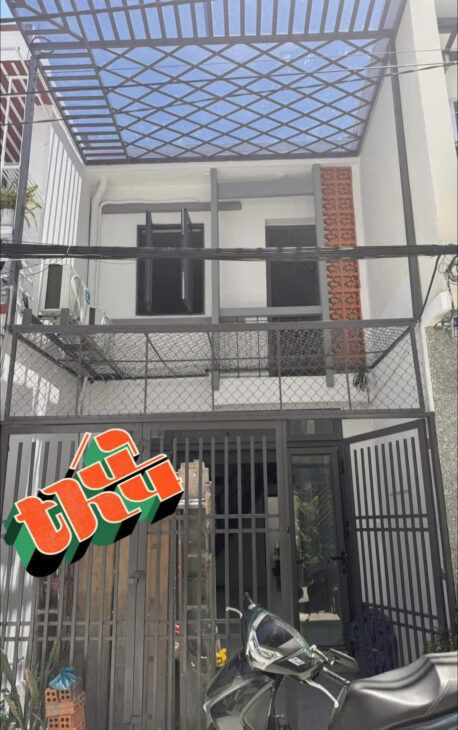 NHÀ NGUYÊN CĂN CHO THUÊ VỪA Ở VỪA KINH DOANH NGAY TTTP NHA TRANG ĐƯỜNG 2 OTO.