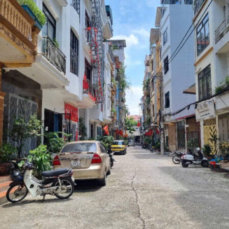 207 Pháp Vân 9.1 tỉ