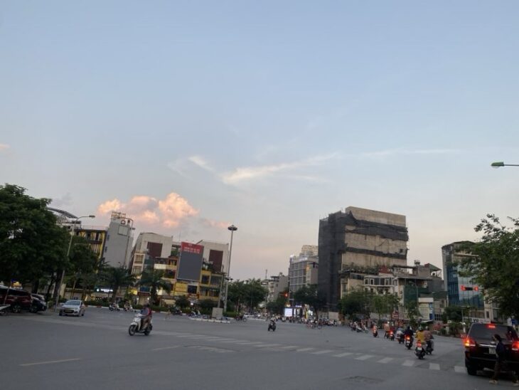 MẶT PHỐ THỤY KHUÊ – NGÃ TƯ VĂN CAO – 73/86M² – MT 8M – LÔ GÓC 3 THOÁNG