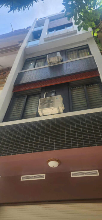 Cho Thuê NR Doãn Kế Thiện, Cầu Giấy, Oto tránh, Vỉa hè, KD, Văn Phòng, 20tr/tháng