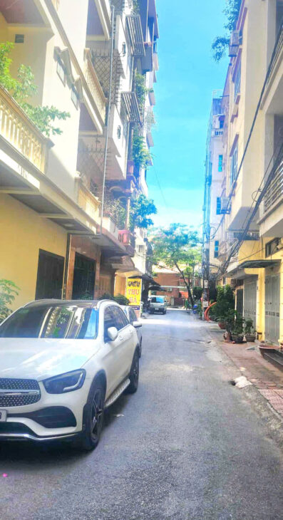 Cho Thuê NR Doãn Kế Thiện, Cầu Giấy, Oto tránh, Vỉa hè, KD, Văn Phòng, 20tr/tháng