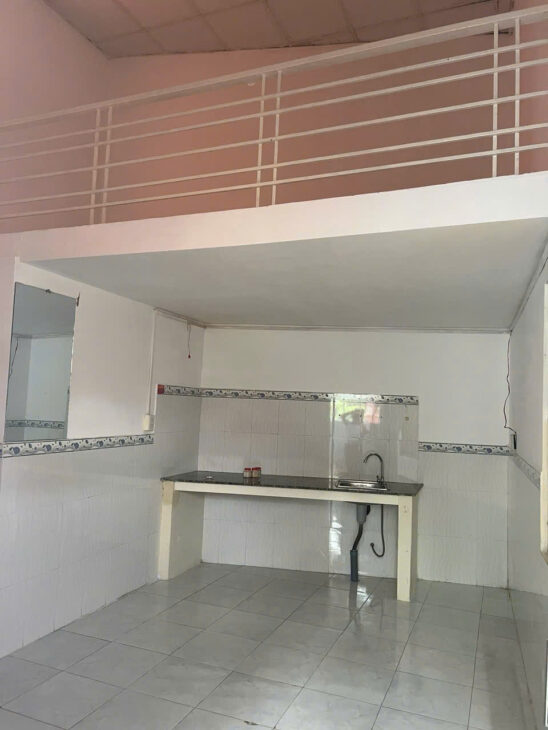 BÁN NHÀ TẶNG KÈM 3 PHÒNG TRỌ TẠI LƯ CẤM, NGỌC HIỆP, NHA TRANG.