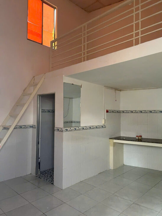 BÁN NHÀ TẶNG KÈM 3 PHÒNG TRỌ TẠI LƯ CẤM, NGỌC HIỆP, NHA TRANG.