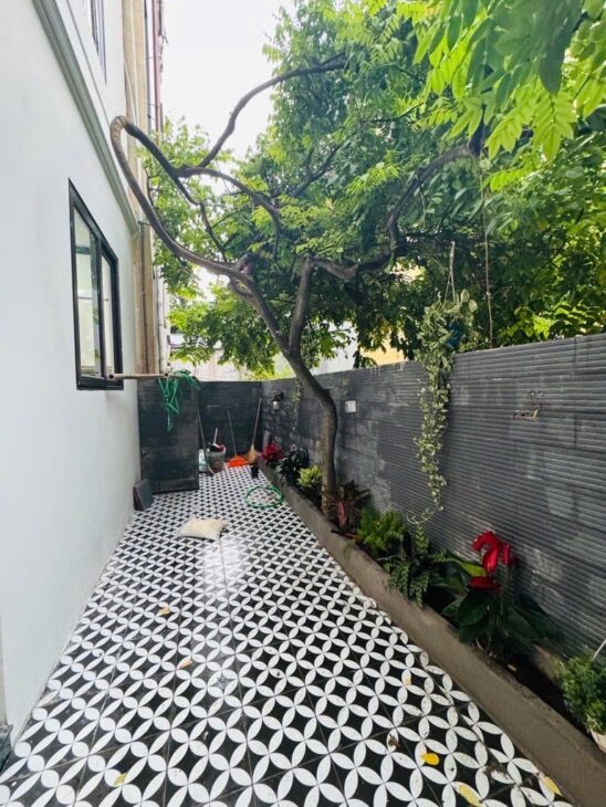 HOÀNG HOA THÁM-DT 54M-GIÁ CHỈ 8,6 TỶ-GẦN Ô TÔ-2 THOÁNG-SÂN VƯỜN ĐẸP-FULL NỘI THẤT