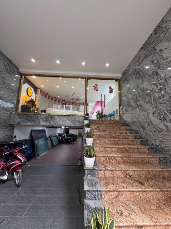 MẶT PHỐ NGUYỄN CHÍNH – TÒA BUILDING 7 TẦNG + 1 HẦM – 176M² – MT 6.5M – 70 TỶ