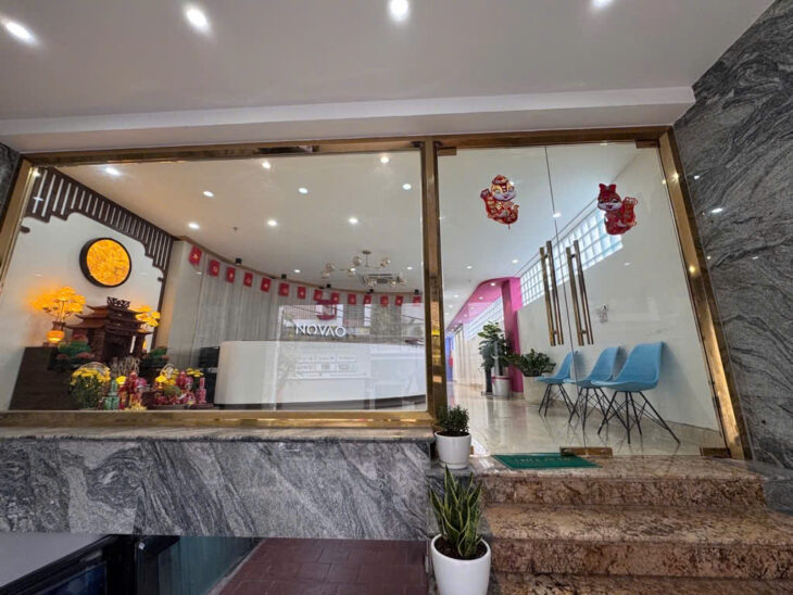 Bán tòa nhà mặt phố, view hồ Hạ Đình, Thanh Xuân, gần Royal City DT 80m2, 9 tầng MT 6m, có hầm, KD