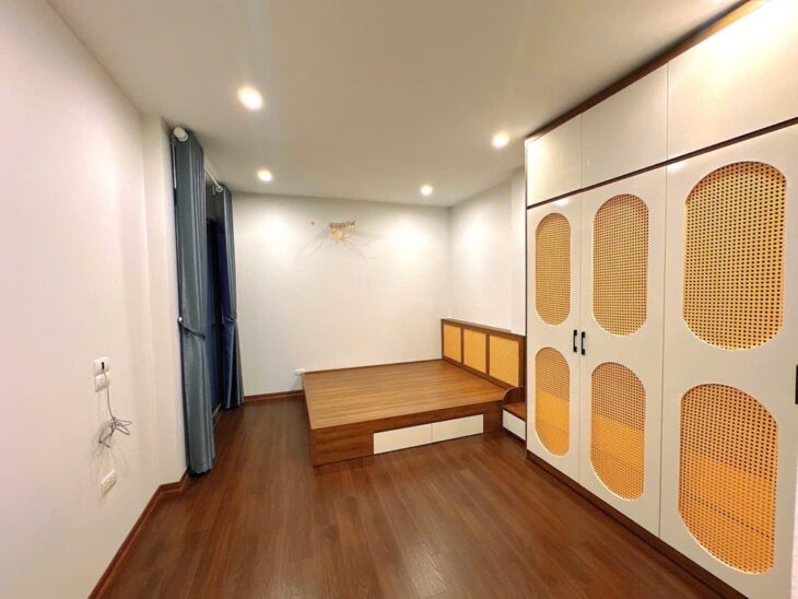 THỤY KHUÊ-DT 33M x6 TẦNG THANG MÁY NHÀ ĐẸP NGÕ THÔNG CHỈ 7,6 TỶ