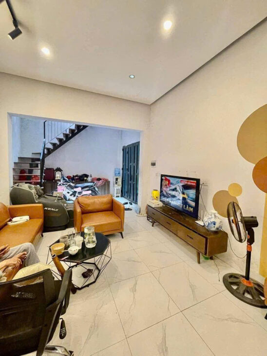 BÁN NHÀ MẶT NGÕ KIM GIANG. PHÙ HỢP ĐẦU TƯ HOẶC CẢI TẠO DÒNG TIỀN