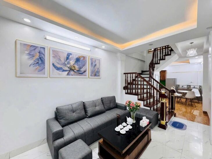 KHƯƠNG TRUNG – THANH XUÂN CHỦ NHÀ TỰ XÂY CHẮC CHẮN – 2 THOÁNG TRƯỚC SAU – CÁCH Ô TÔ – 39M – 4 TẦNG