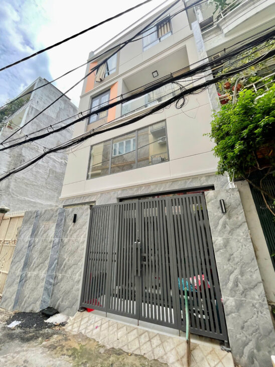 NHÀ 4 TẦNG LÊ ĐỨC THỌ – 75M², HẺM XE TẢI THÔNG, GIÁ CHỈ 7.9 TỶ!