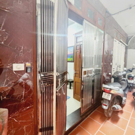 ĐỘI CẤN 46M x5 TẦNG CHỈ 9,1 TỶ-10M RA PHỐ,TRƯỚC NHÀ THOÁNG,Ô CHỜ THANG MÁY ĐỘI CẤN 46M x5 TẦNG CHỈ 9,1 TỶ-10M RA PHỐ,TRƯỚC NHÀ THOÁNG,Ô CHỜ THANG MÁY