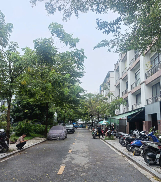 Nhà vườn Trịnh Văn Bô 152.4m2 – 5T, 2 mặt đường, KD, Ở VIP, giá 33.2tỷ