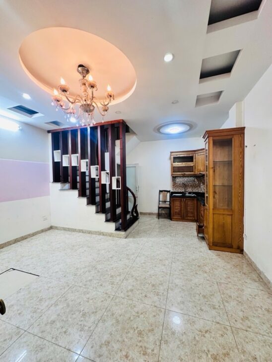 Bán nhà đẹp Dương Khuê – 10m ô tô – lô góc – ở ngay