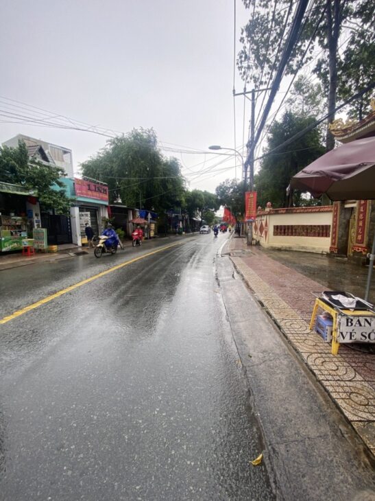 Bán nhà mặt tiền đường Đình Phong Phú, Phường Tăng Nhơn Phú . DT 91m2, 3 tầng, 3PN, sổ hồng. Giá