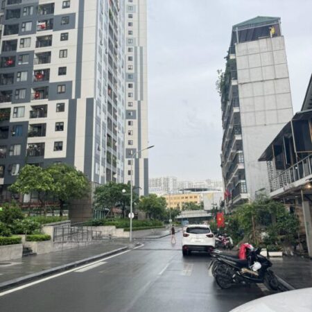 Bán nhà Ôtô tránh Phố Minh Khai, Đối Chung Cư 65m2/ 5Tầng, MT 4m 31.5 Tỷ, KD đỉnh