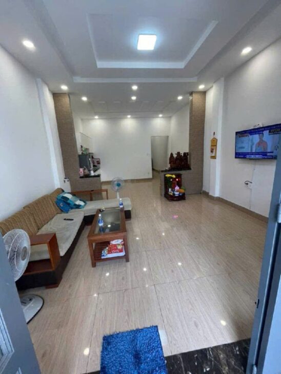 Giảm 150tr! Nhà Vuông đẹp 63m2 – Thống Nhất QV