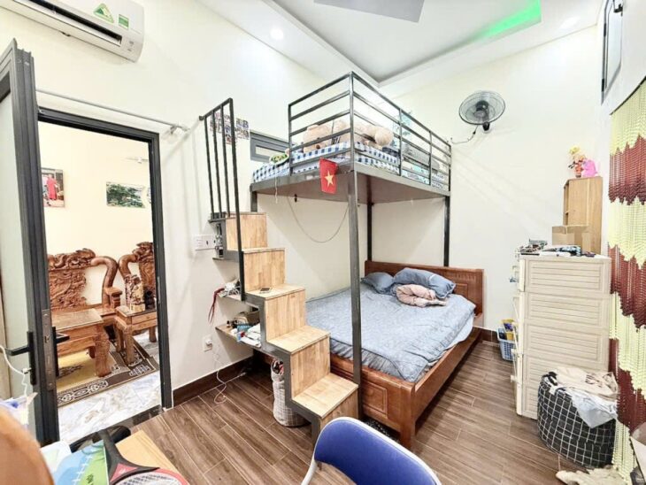 Nhà Nở hậu HXH 130m2, tặng GPXD – Nguyên Hồng QV