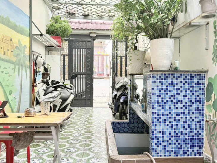 Nhà Nở hậu HXH 130m2, tặng GPXD – Nguyên Hồng QV